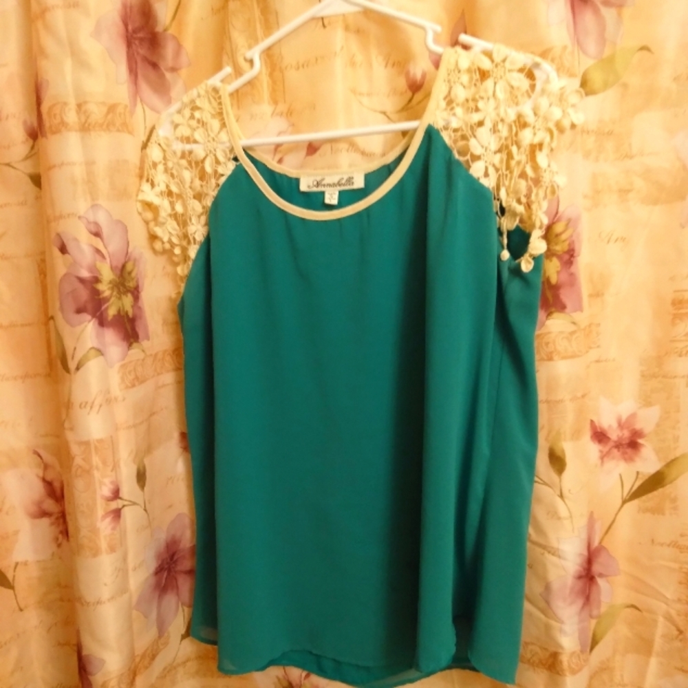 Women's Blouse